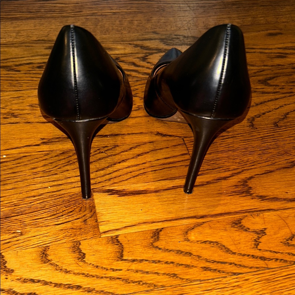Christian Siriano Black Pointed-Toe Vegan Leather Pumps - Picture 4 of 9
